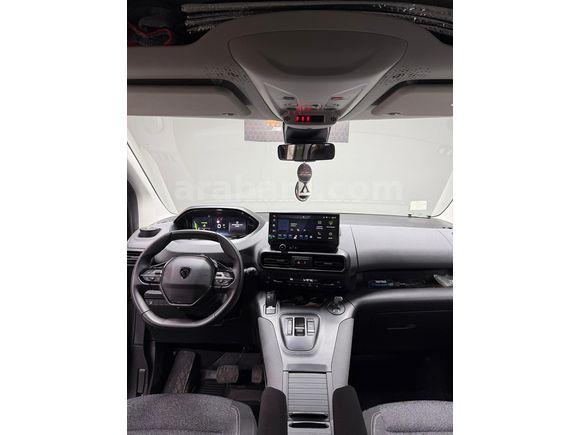 Sahibinden Peugeot Rifter 1.5 BlueHDI Allure 2025 Model 