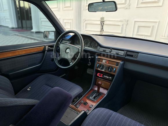 Sahibinden Mercedes - Benz 200 E 1992 Model 