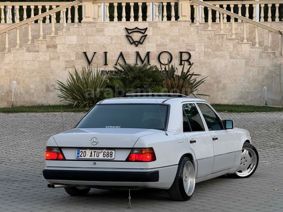 Sahibinden Mercedes - Benz 200 E 1992 Model 