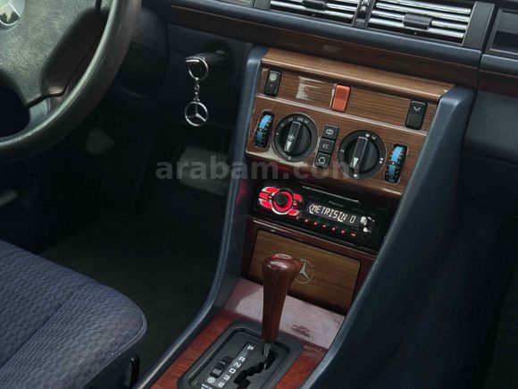 Sahibinden Mercedes - Benz 200 E 1992 Model 