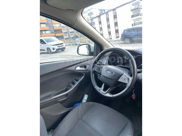 Sahibinden Ford Focus 1.6 TDCi Trend X 2015 Model 