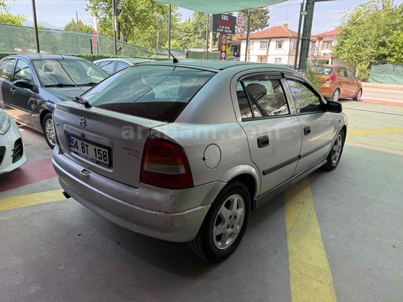Galeriden Opel Astra 1.6 Elegance 2001 Model Sakarya