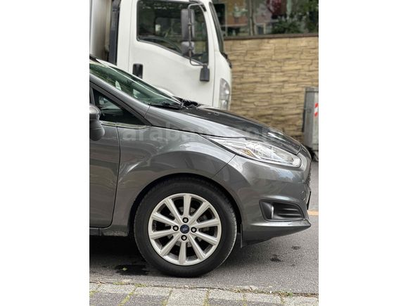 Sahibinden Ford Fiesta 1.6 Ti-VCT Titanium 2017 Model 