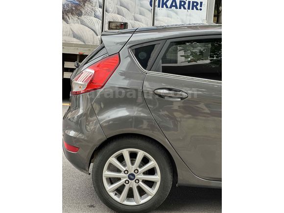 Sahibinden Ford Fiesta 1.6 Ti-VCT Titanium 2017 Model 
