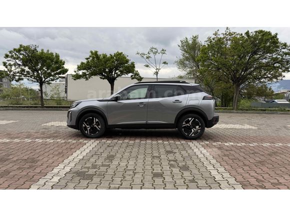 Galeriden Peugeot 2008 1.2 Hybrid Allure 2026 Model Bursa