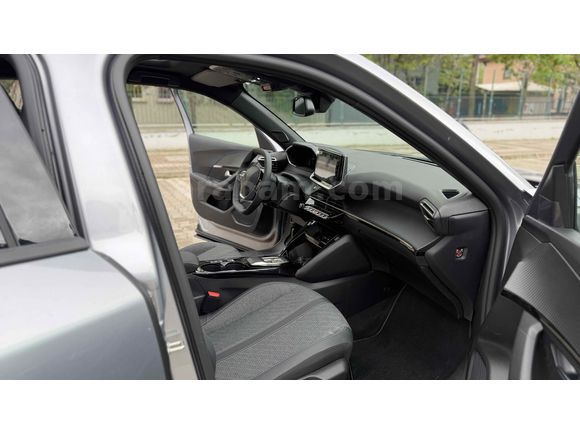 Galeriden Peugeot 2008 1.2 Hybrid Allure 2026 Model Bursa