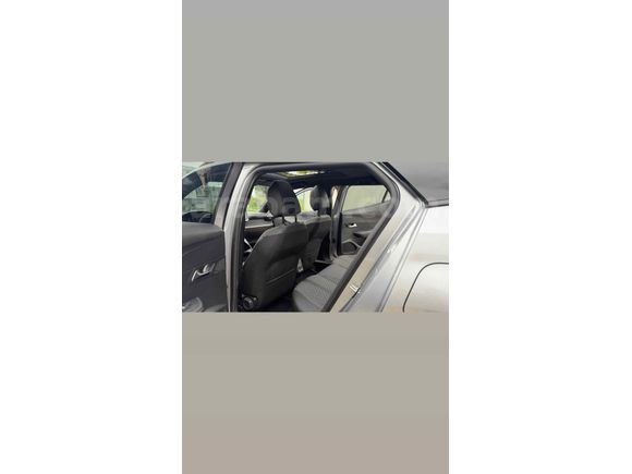 Galeriden Peugeot 2008 1.2 Hybrid Allure 2026 Model Bursa