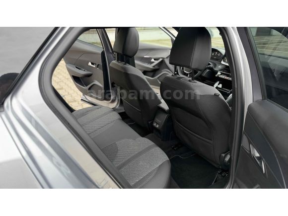 Galeriden Peugeot 2008 1.2 Hybrid Allure 2026 Model Bursa