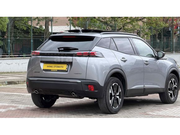 Galeriden Peugeot 2008 1.2 Hybrid Allure 2026 Model Bursa