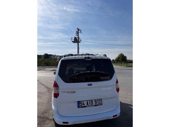 Sahibinden Ford Tourneo Courier 1.5 TDCi Titanium Plus 2018 Model 