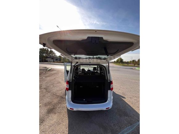 Sahibinden Ford Tourneo Courier 1.5 TDCi Titanium Plus 2018 Model 