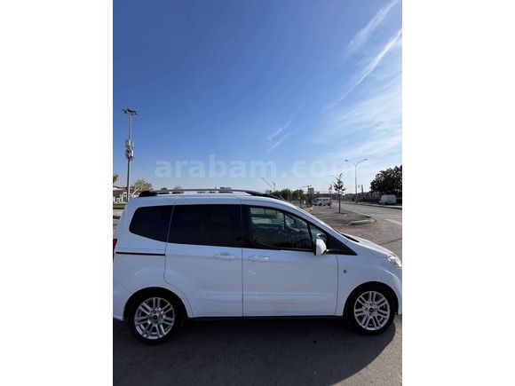 Sahibinden Ford Tourneo Courier 1.5 TDCi Titanium Plus 2018 Model 