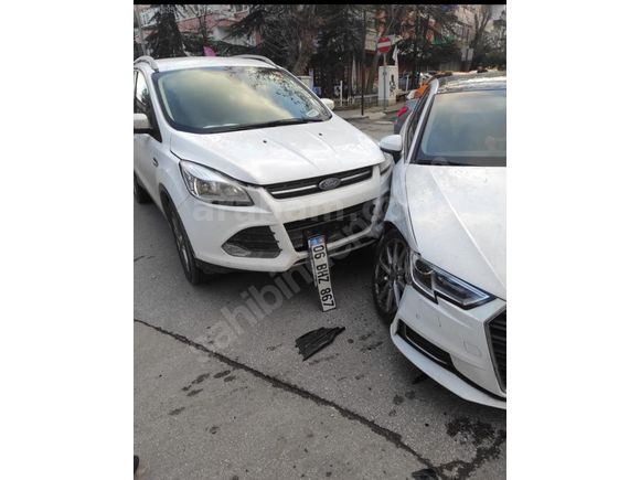 Sahibinden düşük km, temiz ve özenli kullanılmış KUGA Selective