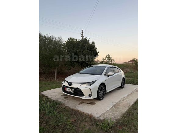 Sahibinden Toyota Corolla 1.8 Hybrid Flame X-Pack 2021 Model 