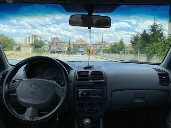Sahibinden Hyundai Accent 1.3 Admire 2004 Model 