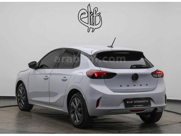 OPEL CORSA 2025 1.2 TURBO EDİTİON SIFIR TADIN'DA LEKESİZ HATASIZ BOYASIZ