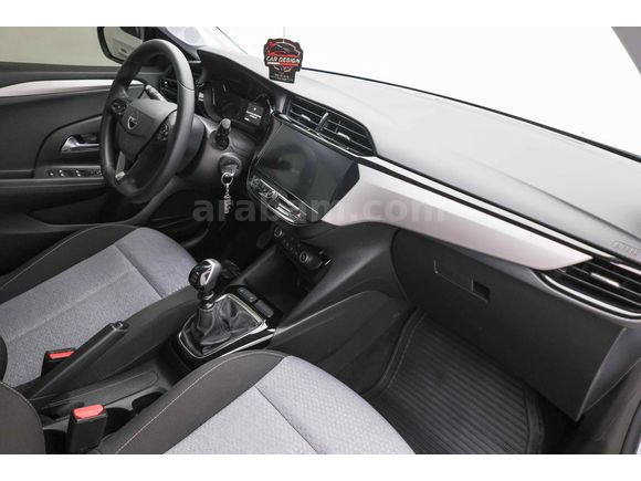 OPEL CORSA 2025 1.2 TURBO EDİTİON SIFIR TADIN'DA LEKESİZ HATASIZ BOYASIZ