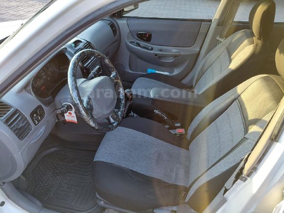 Sahibinden Hyundai Accent 1.3 Admire 2003 Model