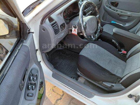 Sahibinden Hyundai Accent 1.3 Admire 2003 Model