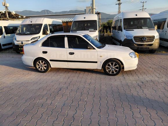 Sahibinden Hyundai Accent 1.3 Admire 2003 Model