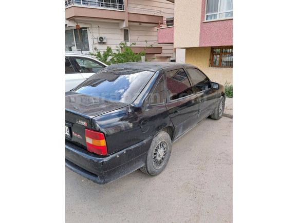 Sahibinden Opel Vectra 2.0 GL 1992 Model  340.000 km Siyah
