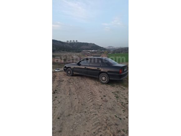 Sahibinden Opel Vectra 2.0 GL 1992 Model  340.000 km Siyah