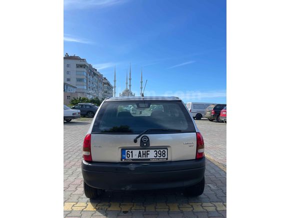 Sahibinden Opel Corsa 1.2 Swing 2000 Model 