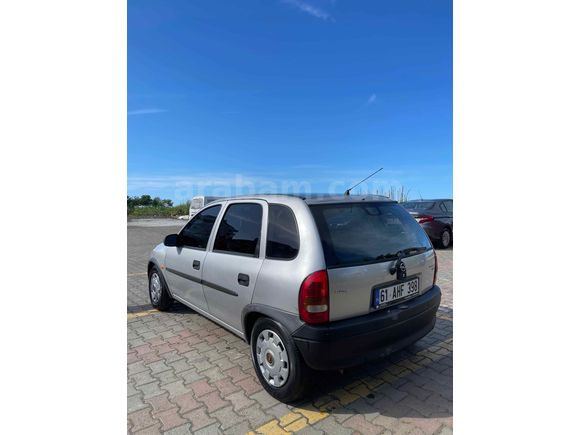 Sahibinden Opel Corsa 1.2 Swing 2000 Model 