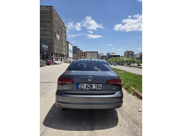 Sahibinden Volkswagen Jetta 1.4 TSi BlueMotion Comfortline 2017 Model