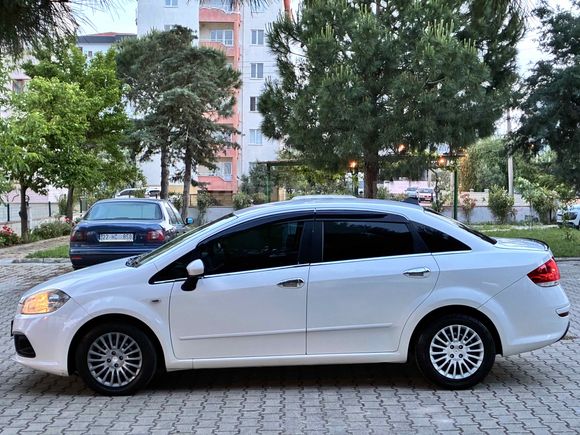 Sahibinden Fiat Linea 1.3 Multijet Easy 2012 Model  224.000 km Beyaz
