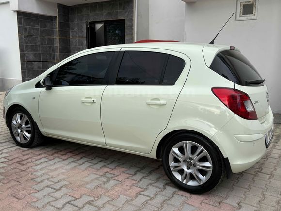 Sahibinden Opel Corsa 1.3 CDTI Enjoy 111 2011 Model  151.000 km Diğer