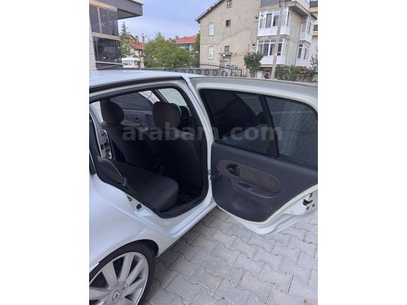 Sahibinden Renault Clio 1.2 Authentique 2006 Model 