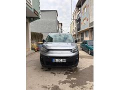 Acil Sahibinden Fiat Doblo Combi 1.5 BlueHDi Premio Plus 2024 Model 
81*** km de 
Tertemiz 