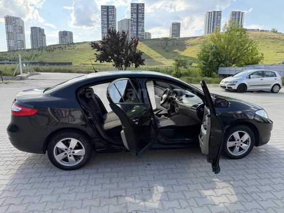 Galeriden Renault Fluence 1.6 Extreme 2011 Model Ankara