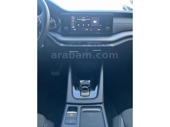 ERUL AUTO'DAN 2024 SKODA OCTAVİA 1.0 e-Tec HİBRİT ELİTE (%20 FATURALI) OtoSOR 24 AY SENET