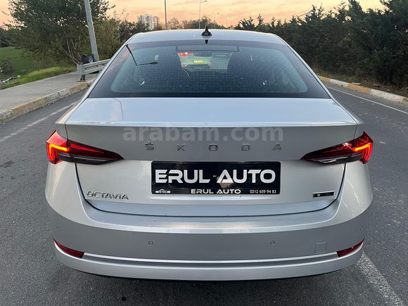 ERUL AUTO'DAN 2024 SKODA OCTAVİA 1.0 e-Tec HİBRİT ELİTE (%20 FATURALI) OtoSOR 24 AY SENET