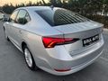 ERUL AUTO'DAN 2024 SKODA OCTAVİA 1.0 e-Tec HİBRİT ELİTE (%20 FATURALI) OtoSOR 24 AY SENET