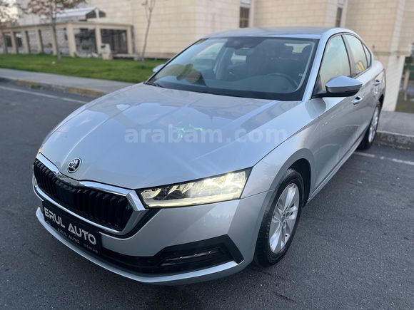 ERUL AUTO'DAN 2024 SKODA OCTAVİA 1.0 e-Tec HİBRİT ELİTE (%20 FATURALI) OtoSOR 24 AY SENET