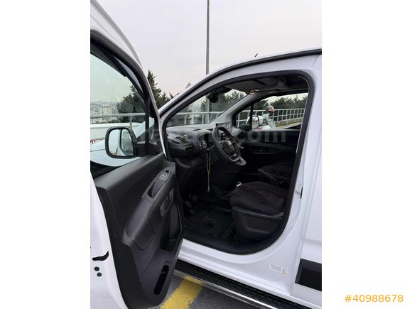 ÖZOĞLU OTOMOTİV'DEN DOBLO CARGO