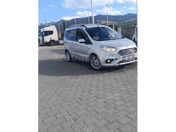 Sahibinden Ford Tourneo Courier 1.5 TDCi Titanium Plus 2020 Model