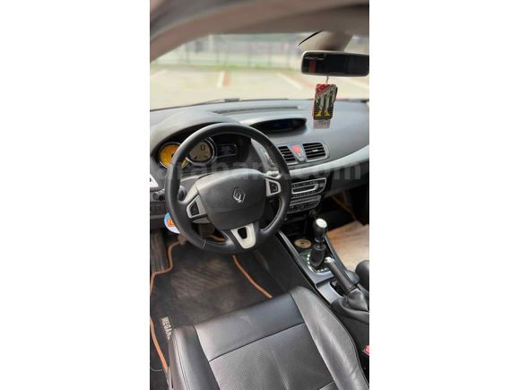 Sahibinden Renault Megane 1.5 dCi Dynamique 2010 Model 