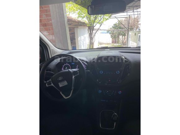Sahibinden Ford Tourneo Courier 1.0 EcoBoost Titanium Plus 2023 Model Manisa