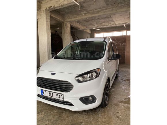 Sahibinden Ford Tourneo Courier 1.0 EcoBoost Titanium Plus 2023 Model Manisa