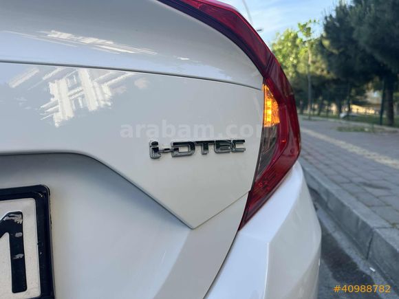 2018 MODEL 112 BİN KM EXECUTİVE EN DOLUSU BAKIMLI TERTEMİZ