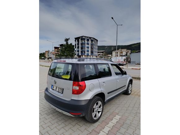 Sahibinden Skoda Yeti 1.6 TDI Ambition Greenline 2012 Model