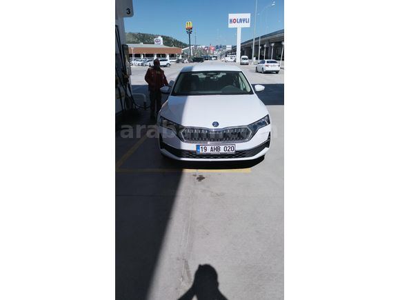 Sahibinden Skoda Octavia 1.5 Mhev Premium 2026 Model