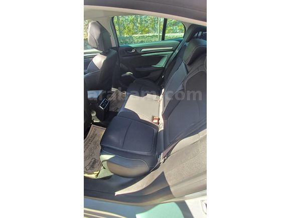 Sahibinden Renault Megane 1.3 TCe Icon 2024 Model