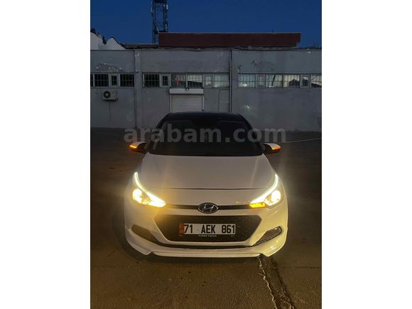 Sahibinden Hyundai i20 1.2 MPI Style 2015 Model Diyarbakır