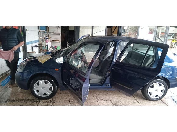 Sahibinden Renault Clio 1.5 dCi Fidji 2004 Model  232.000 km Mavi (metalik)