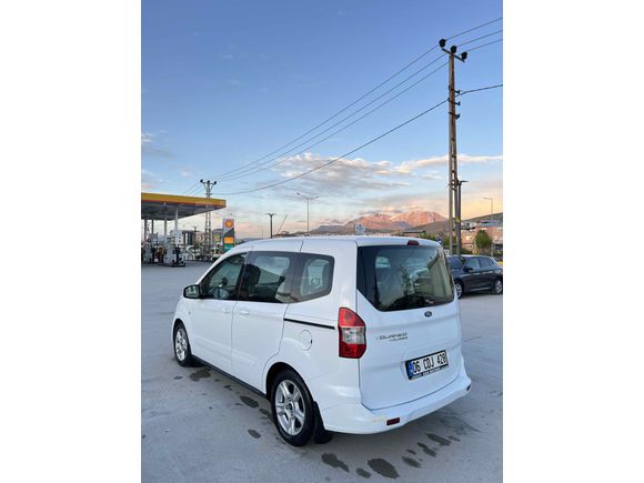 Sahibinden Ford Tourneo Courier 1.5 TDCi Delux 2020 Model 